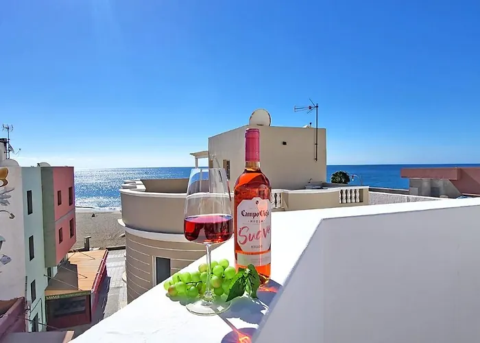 Ocean Sounds 1 アパート