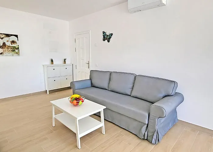 Ocean Sounds 1 アパート